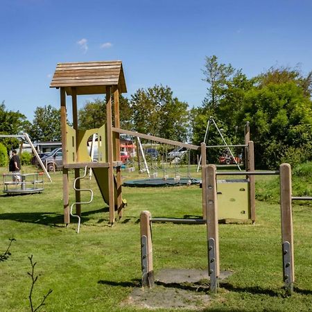 Chalet 516 Op Recreatiepark De Wielen Sint Maarten Kültér fotó